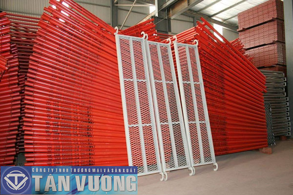 Sàn thao tác tại Tân Vượng